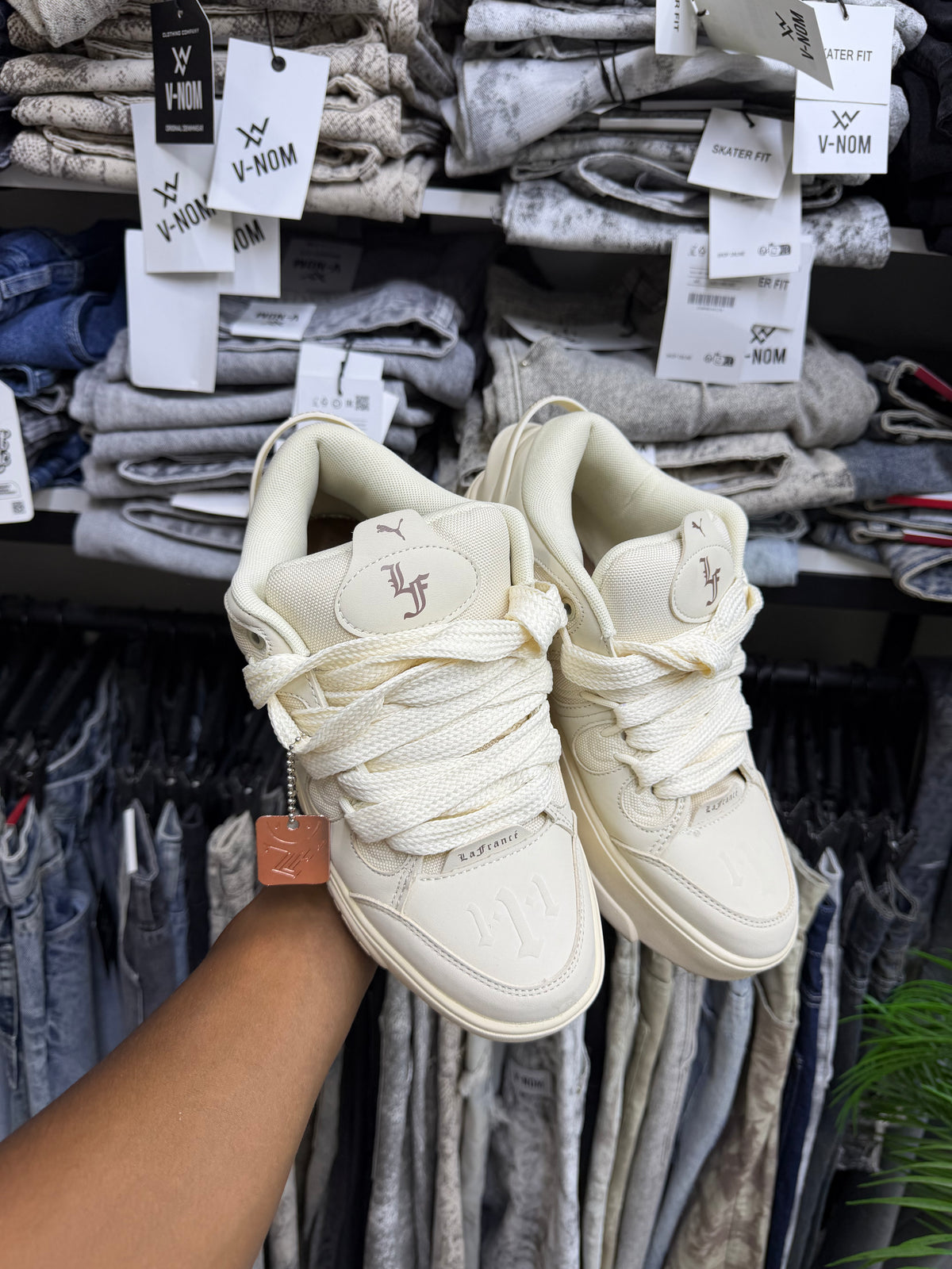 PUMA 1 0F 1