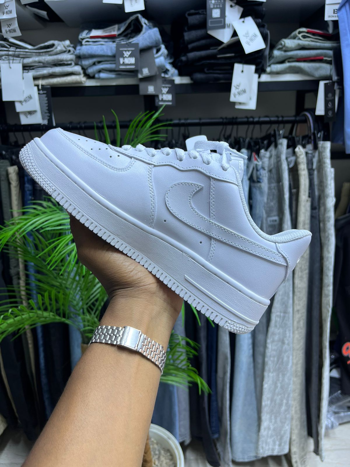 AIR FORCE 1 WHITE