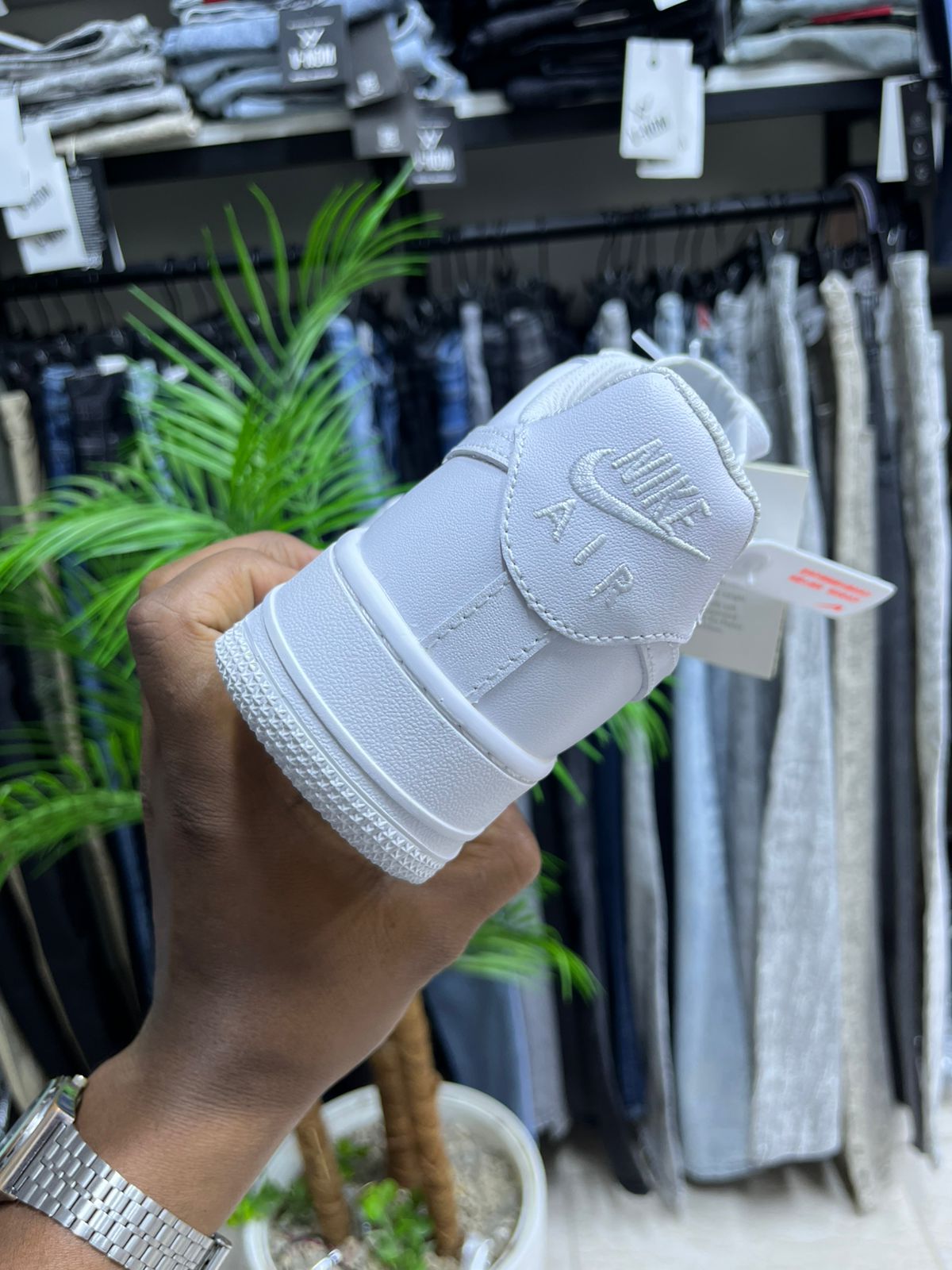 AIR FORCE 1 WHITE
